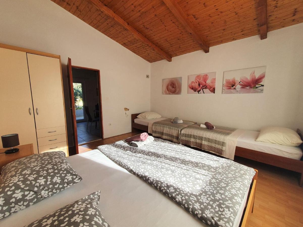 Holiday Home Camp Marko - Roz338 By Interhome Zečevo Exterior foto