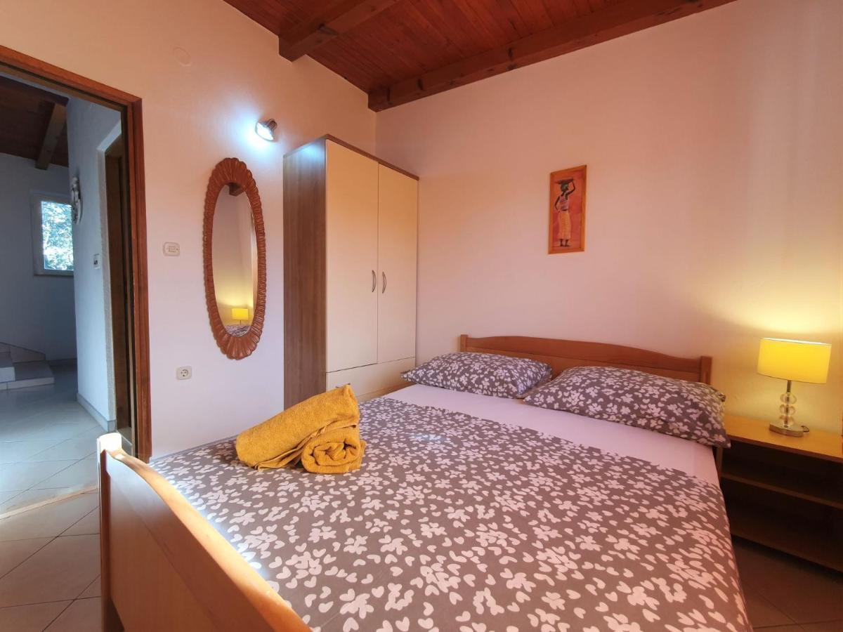 Holiday Home Camp Marko - Roz338 By Interhome Zečevo Exterior foto